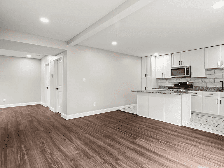 202-204 N Hamilton Avenue property photo 2