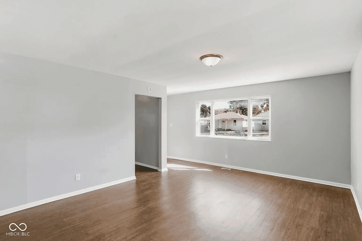 1414 Ingomar Street property photo 2