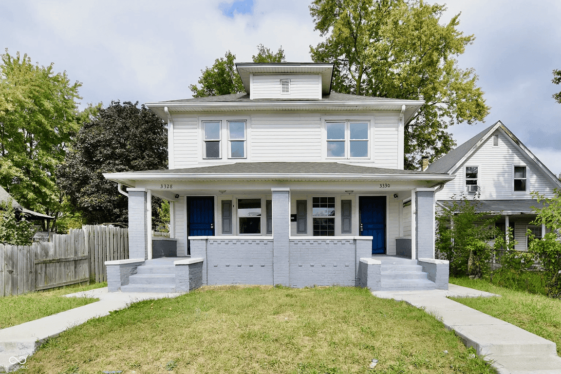 3328–3330 E New York St in Indianapolis
