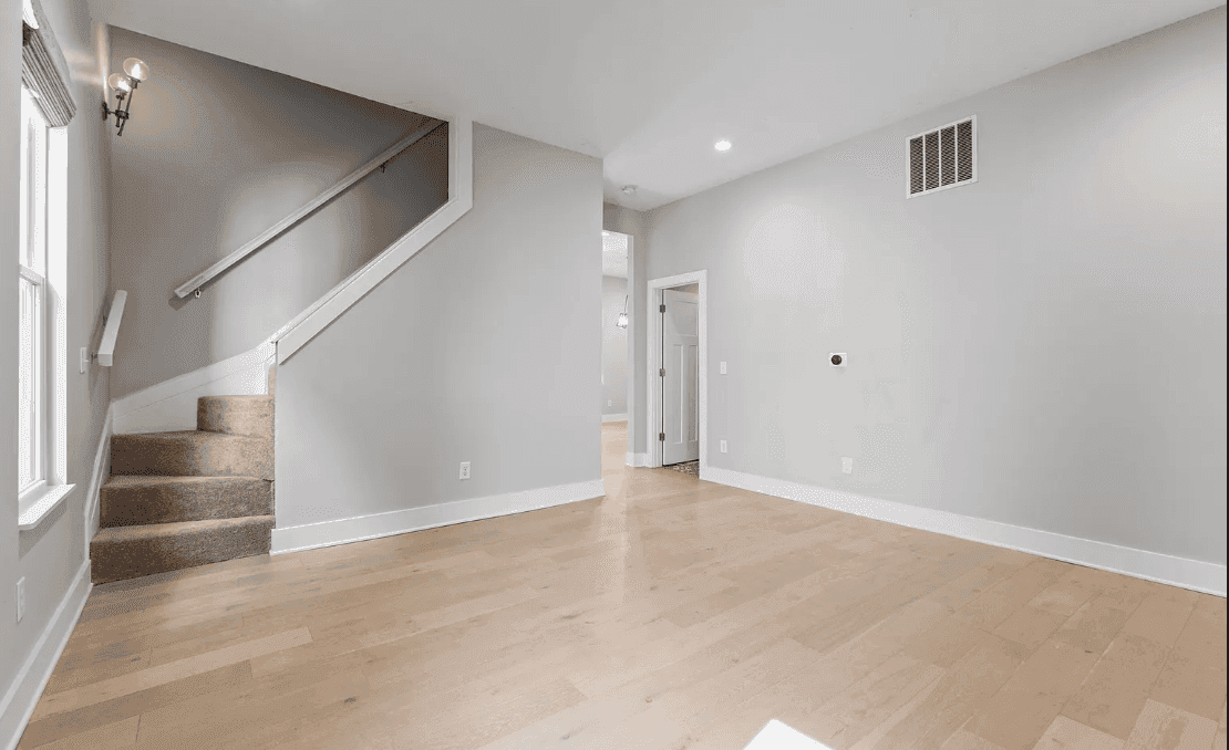 1806 Woodlawn Ave property photo 4