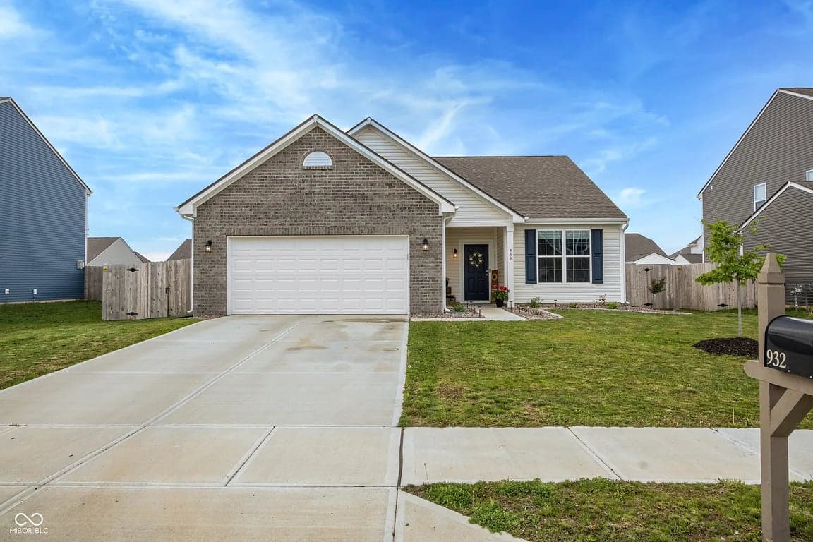 932 Sagittarius Ave in Franklin