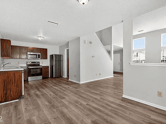 12640 Justice Xing property photo 4