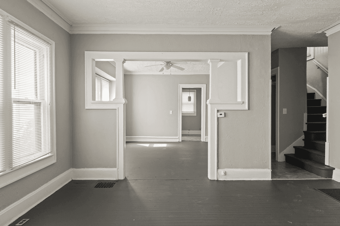 3942-3944 Cornelius Ave property photo 2