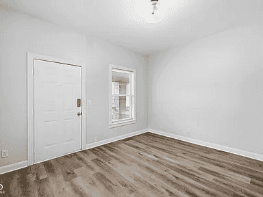 56-58 E Arizona St property photo 3