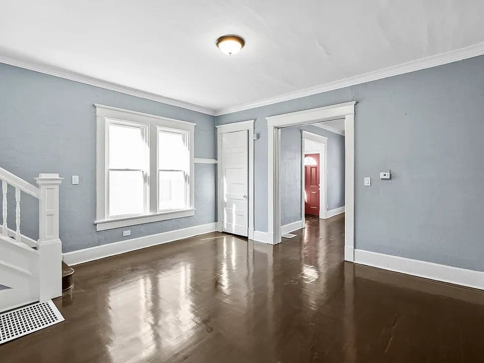 3167 N Capitol Ave property photo 3