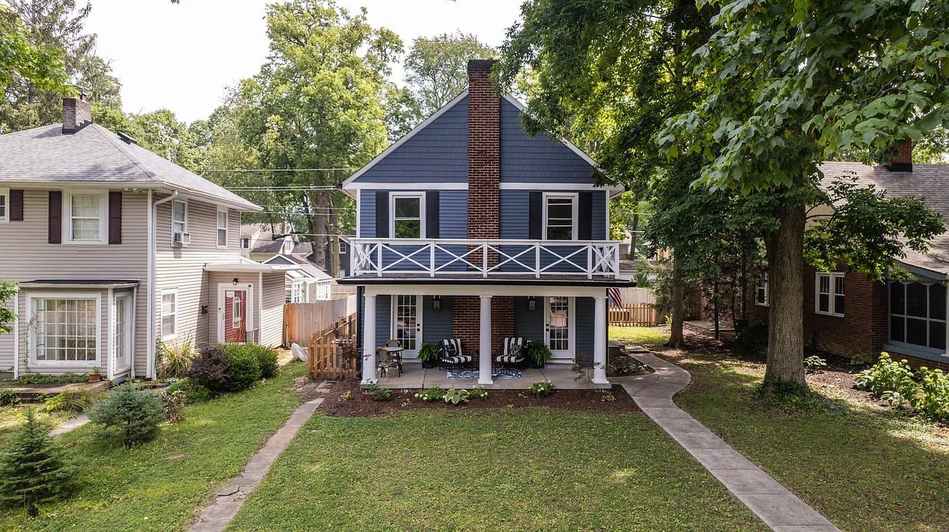 4533 Carrollton Ave in Indianapolis