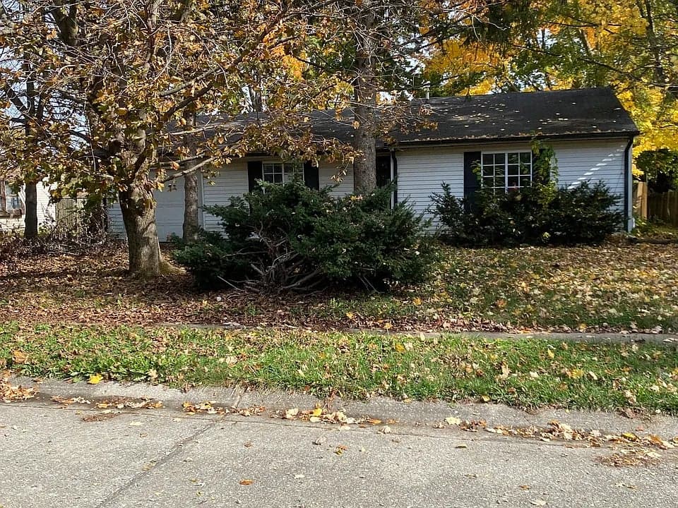 6329 Rene Dr in Indianapolis