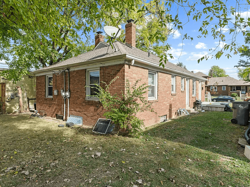932-934 N Leland Ave property photo 4