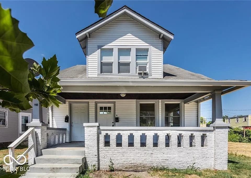 118 N Linwood Ave in Indianapolis
