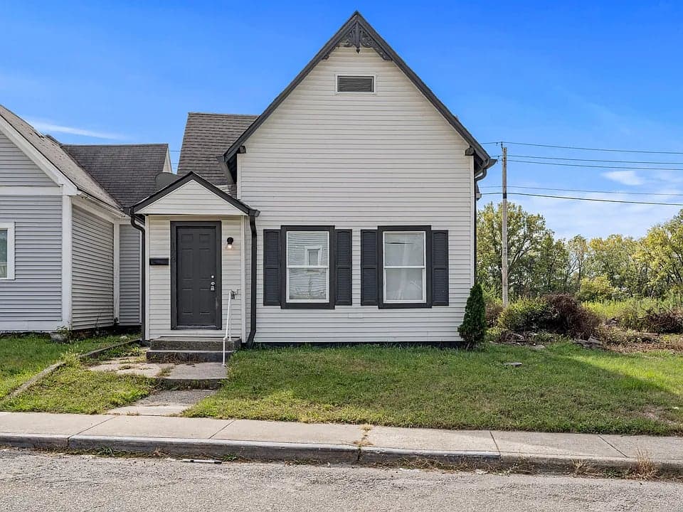 129 W Arizona St in Indianapolis
