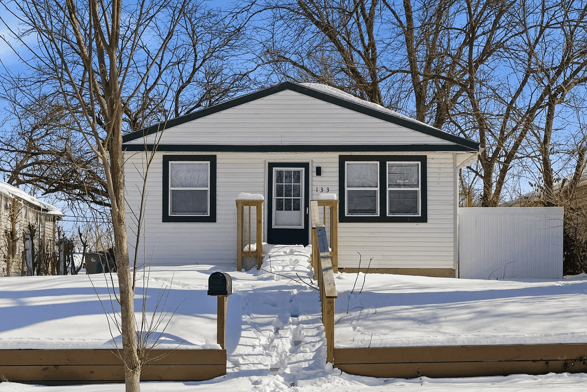 133 S Sheridan Ave in Indianapolis