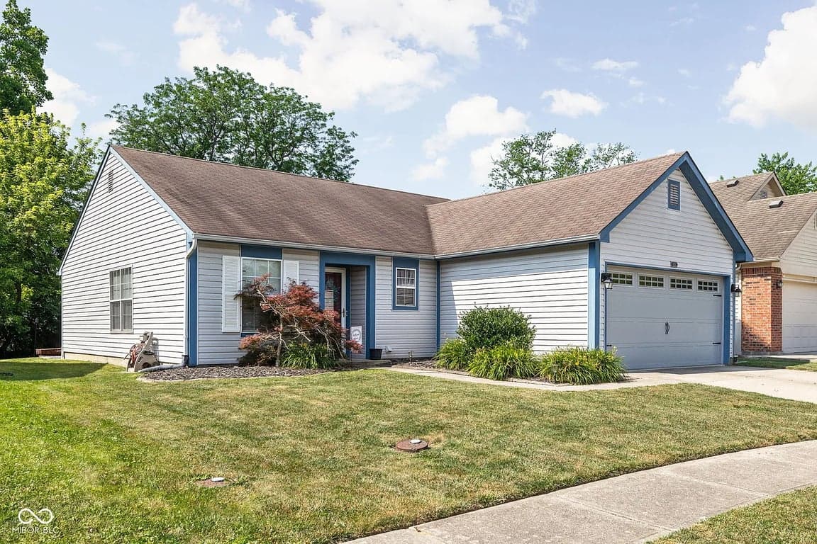 13 Ashwood Cir property photo 2