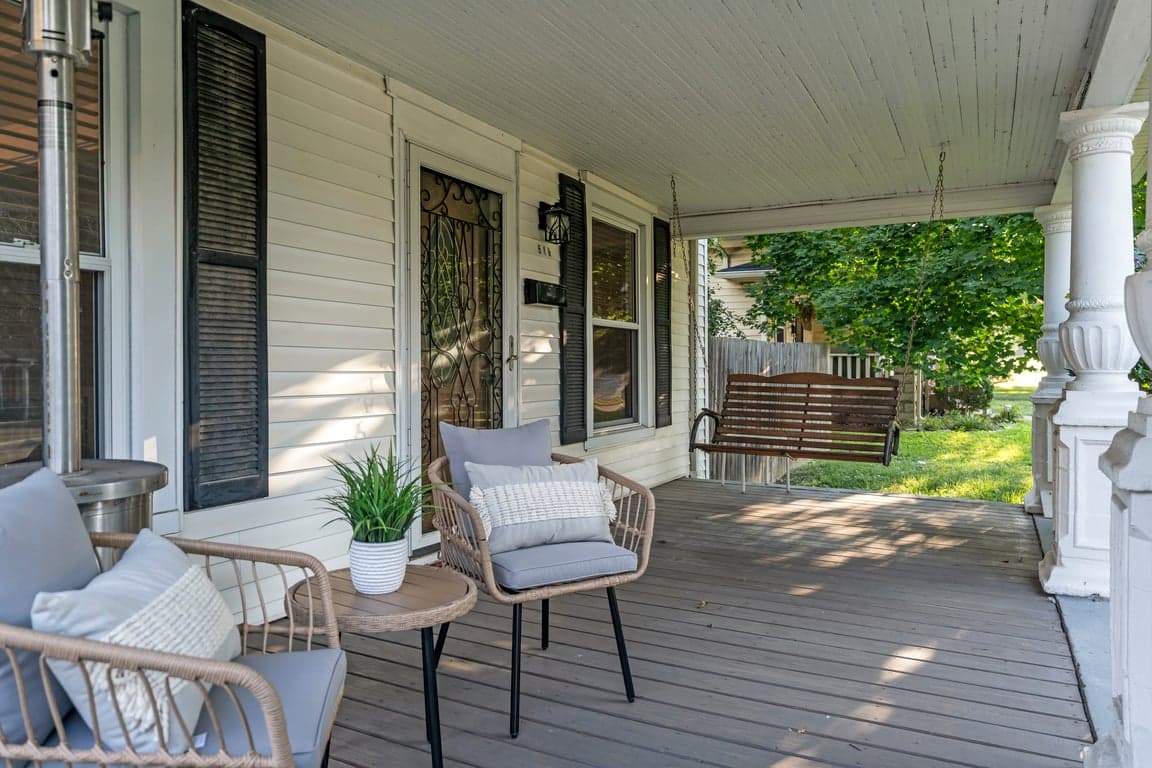 518 E Main St in Plainfield