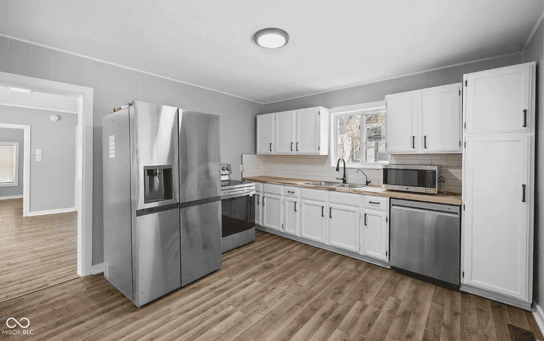 1430 Saint Paul St property photo 4