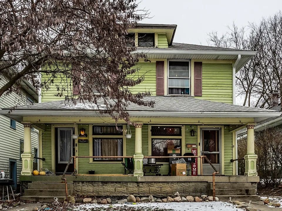 2330-2332 E 16th St in Indianapolis