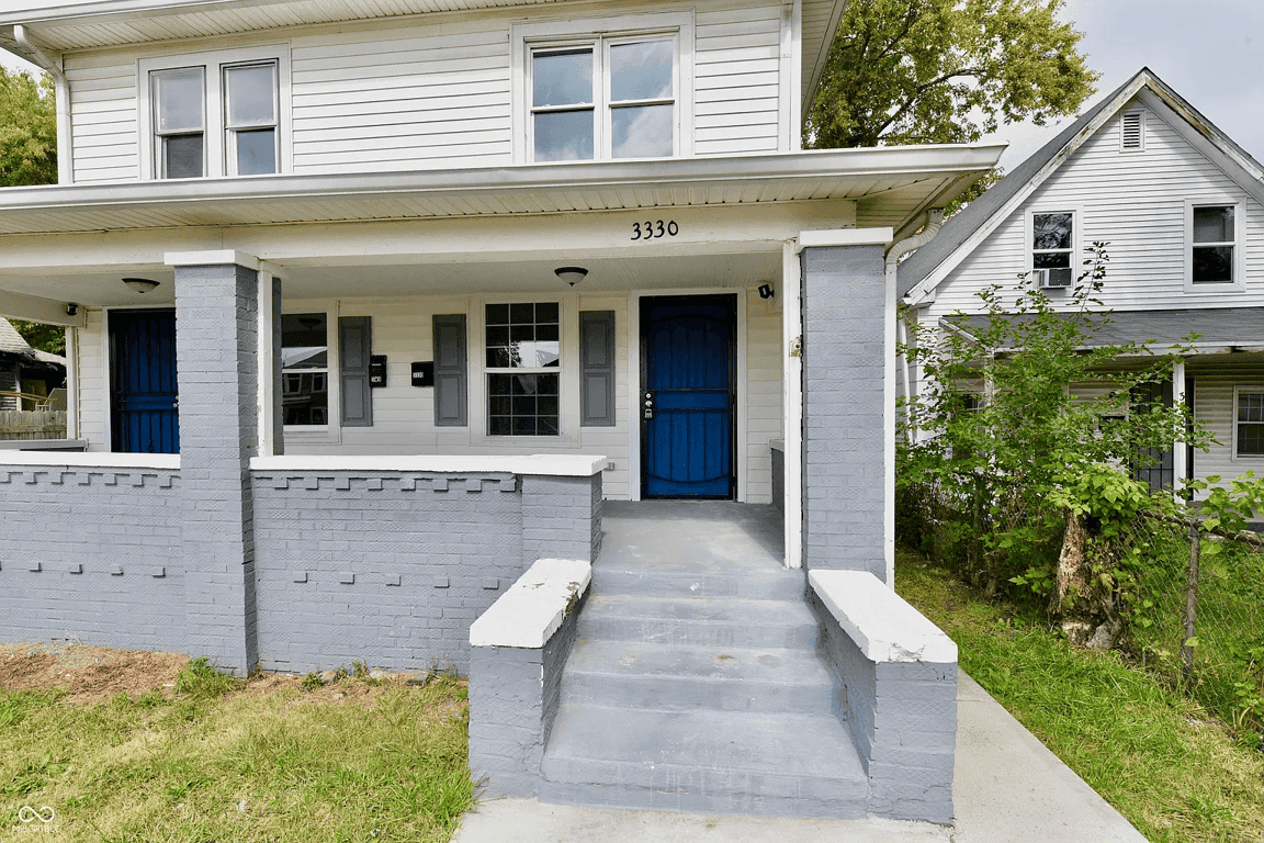 3328–3330 E New York St property photo 2
