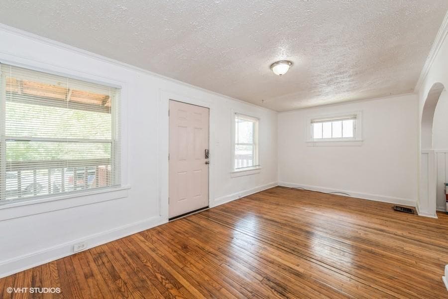 960 E Pleasant Run Parkway North Dr property photo 3
