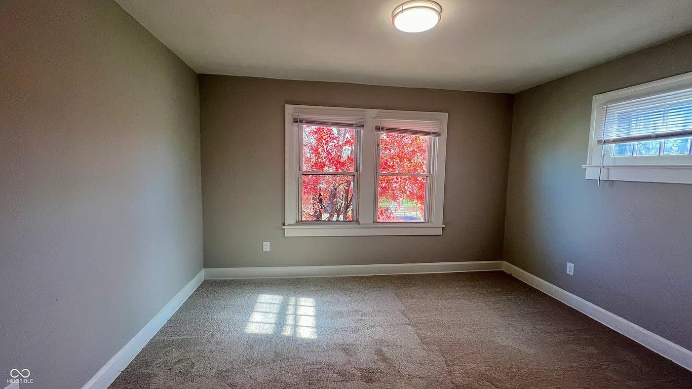 810 N Euclid Ave property photo 3