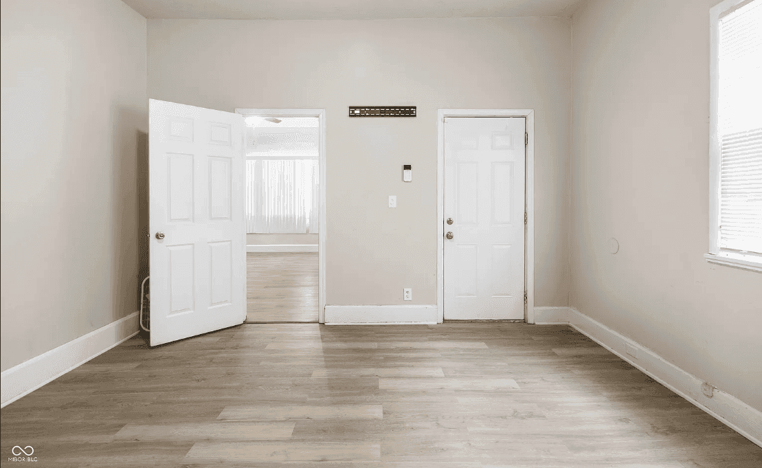 Post Image 4 - Realtor X Framer Template