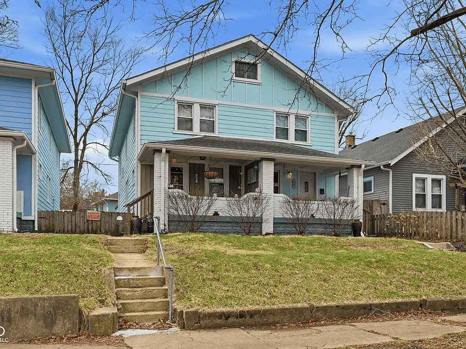 1905-1907 E Pleasant Run Parkway South Dr in Indianapolis