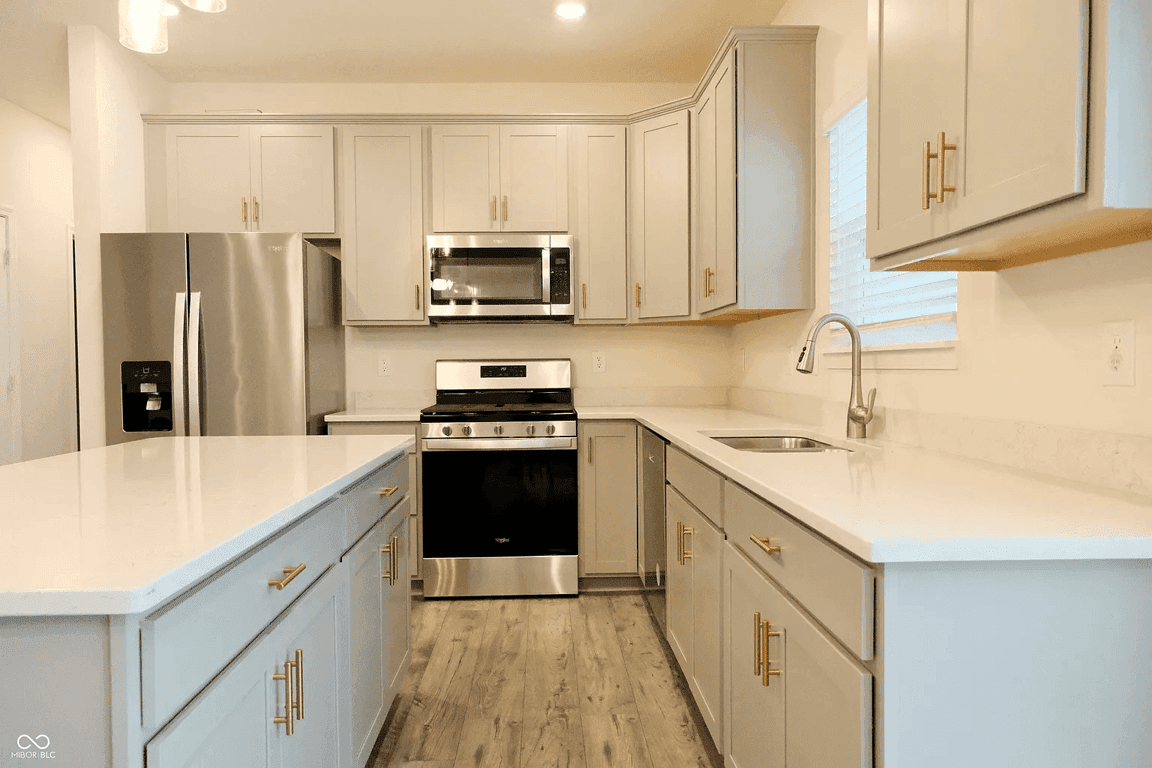 1399 Hat Band St property photo 2