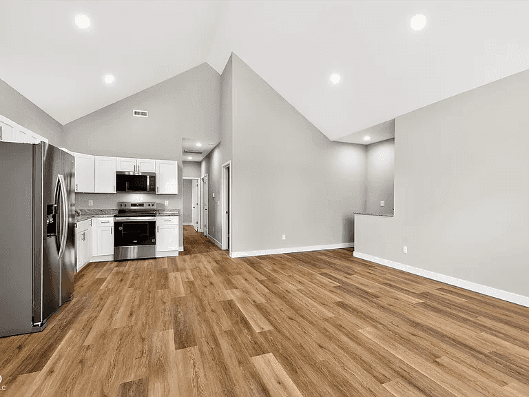 1722 Ingram Street property photo 2