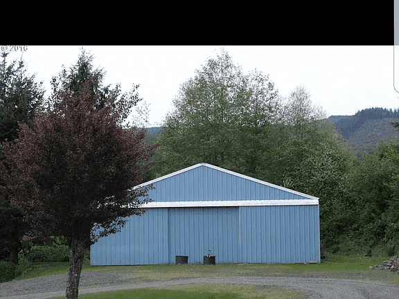 2431 Tesh Dr property photo 3