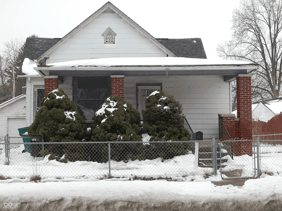 251 Avon Ave in Plainfield