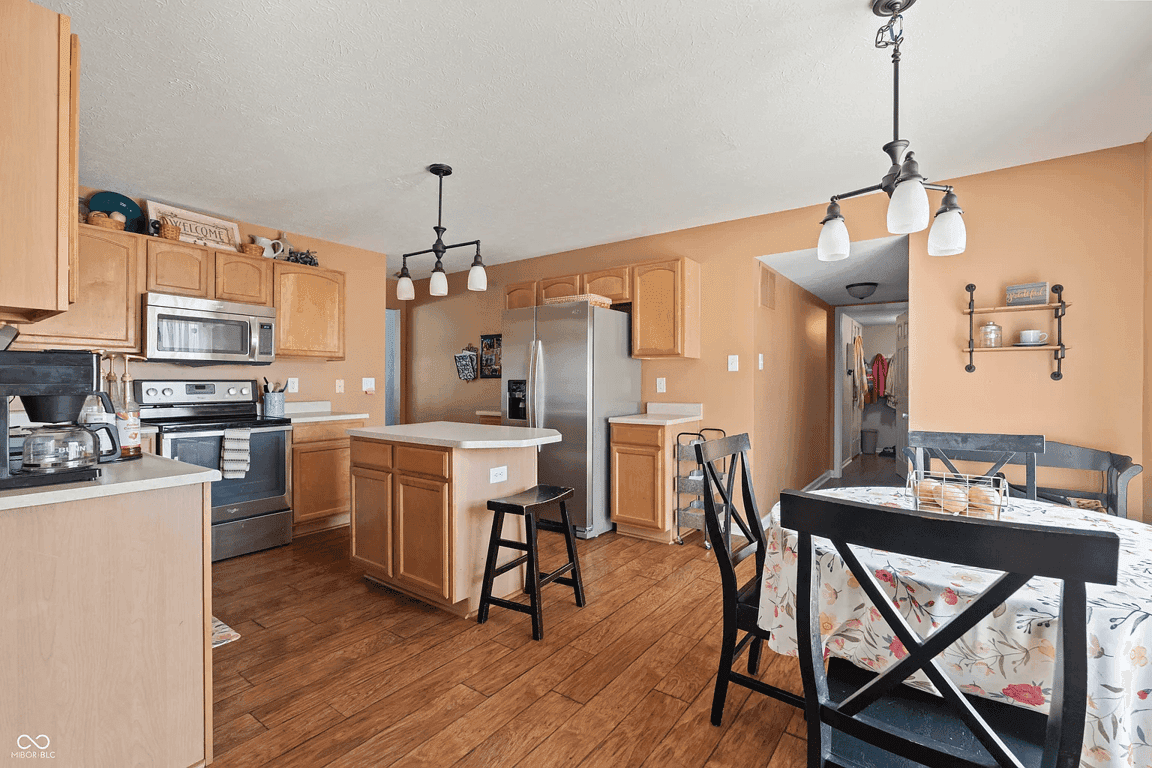 6729 Trailside Dr property photo 4
