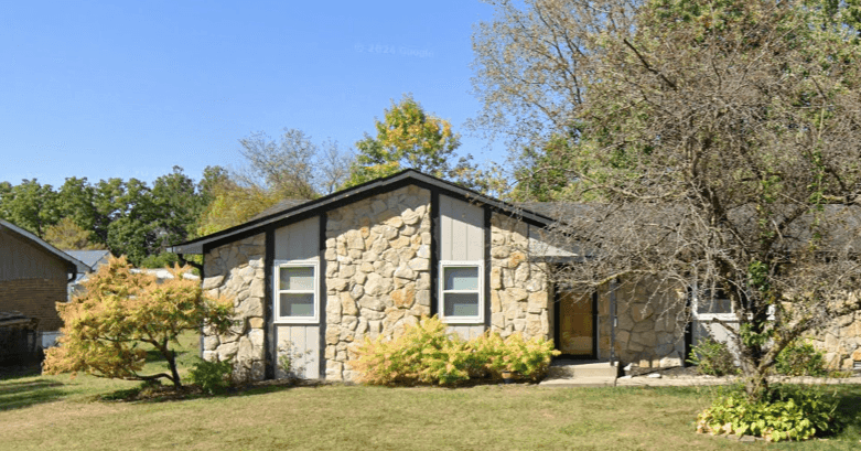 932 Briarwood Dr in Brownsburg