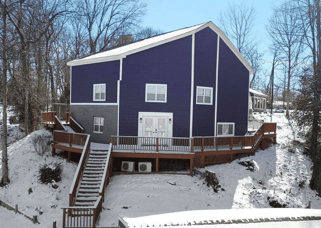 815 Woodhill Dr property photo 1