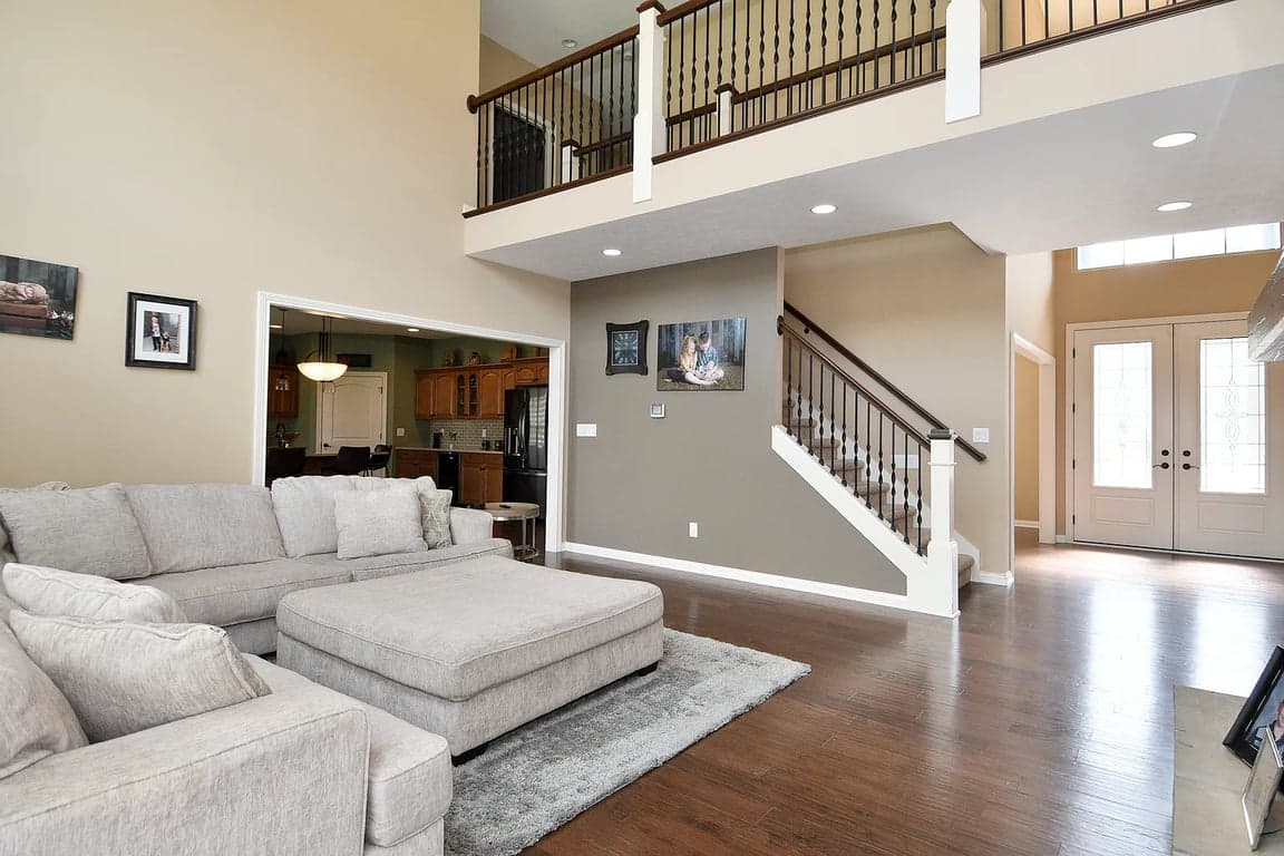 7898 Southern Ridge Dr property photo 3