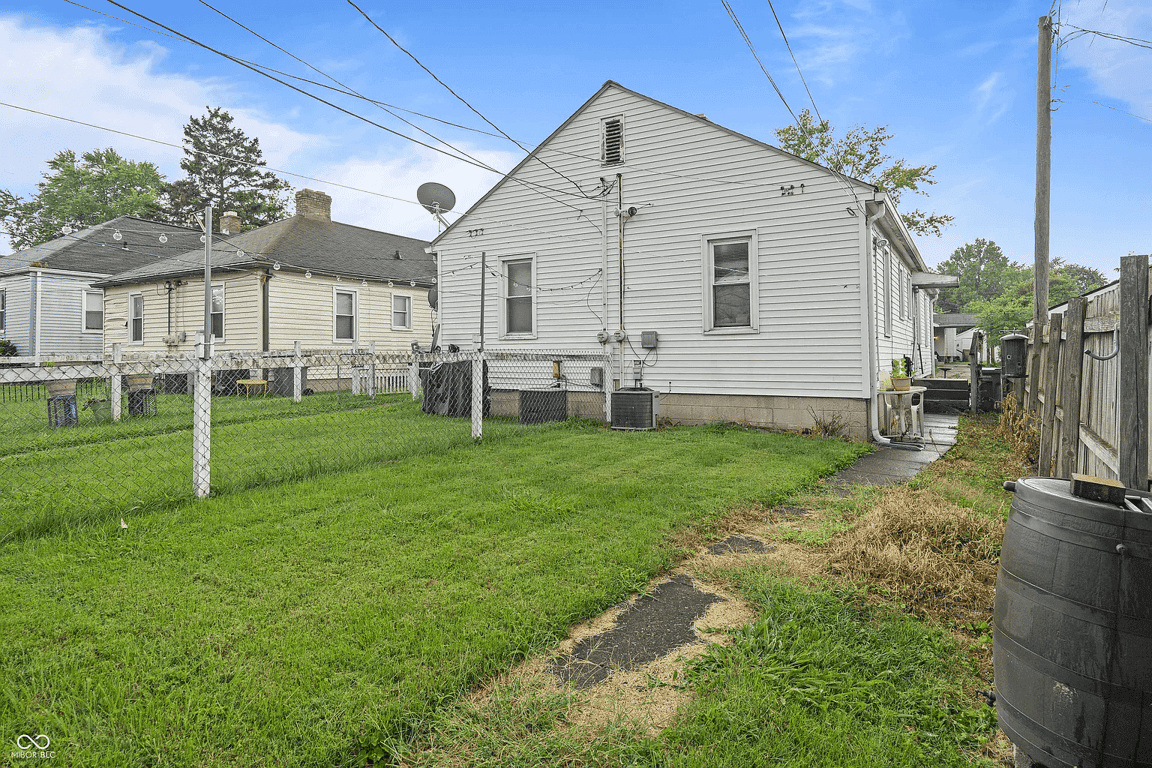 49–51 N Catherwood Ave property photo 3