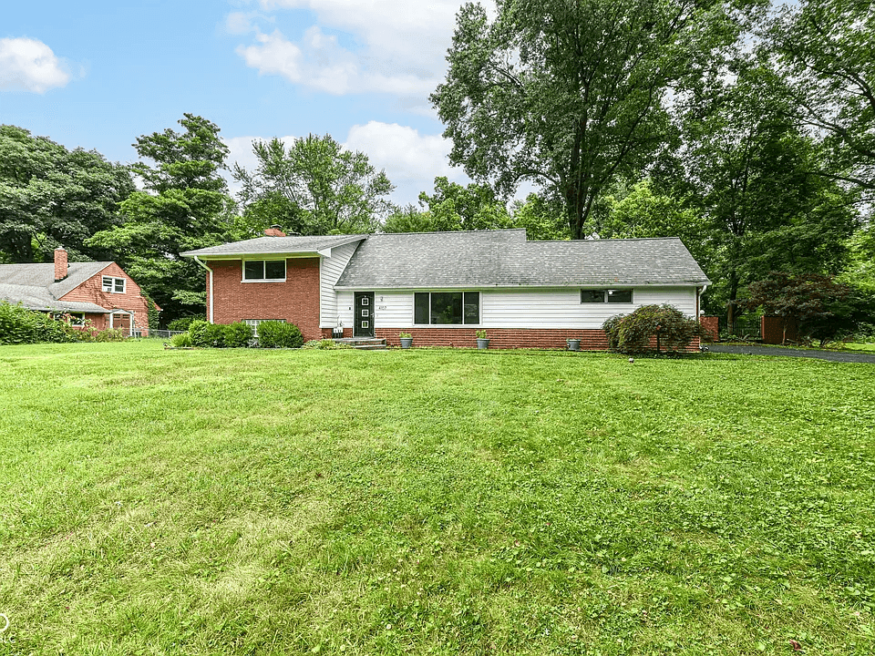 4107 Roland Rd in Indianapolis