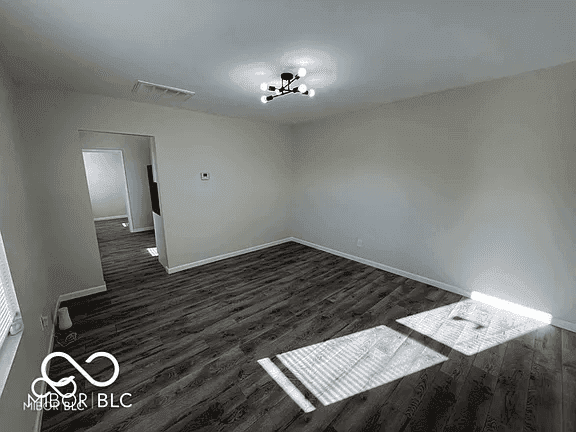 422-424 Villa Ave property photo 1