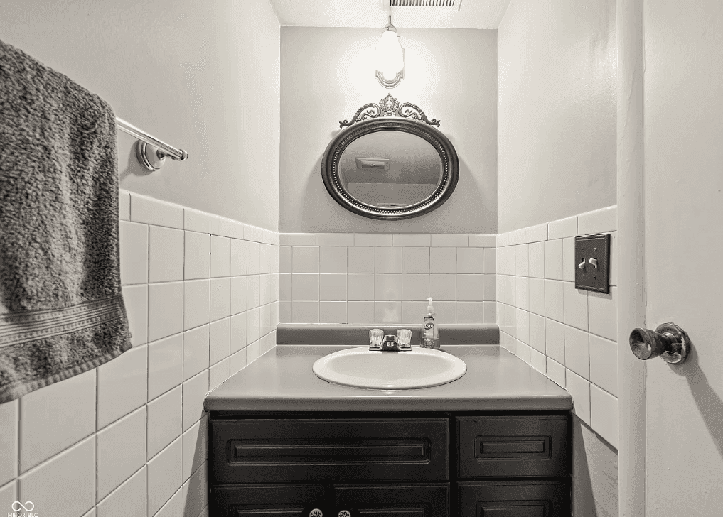 7334 Country Brook Dr property photo 3