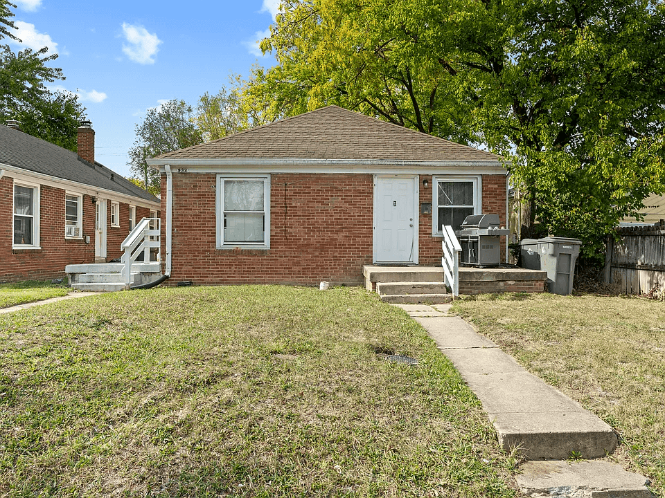 932-934 N Leland Ave property photo 2