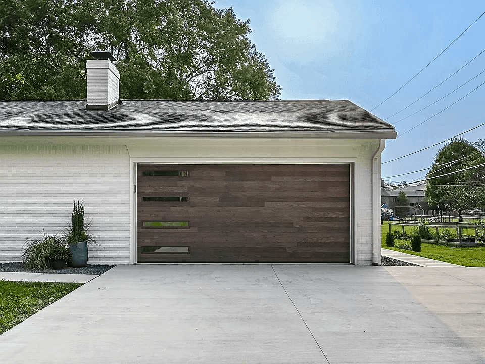 9841 Haverstick Rd property photo 1